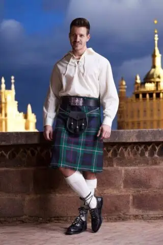 CASUAL KILT OUTFIT